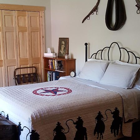 ميدورا Amble Inn المظهر الخارجي الصورة
